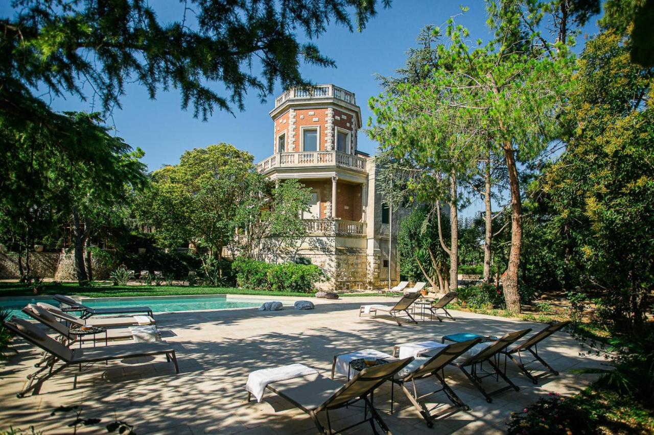 Villa Rosa Resort 孔韦尔萨诺 外观 照片