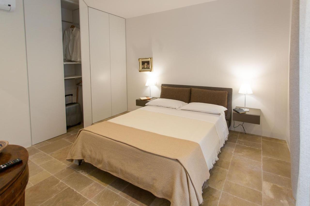 Villa Rosa Resort 孔韦尔萨诺 外观 照片